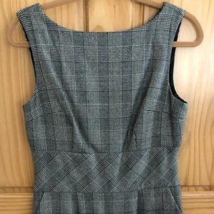 Banana Republic Wool Jumper - Size 8